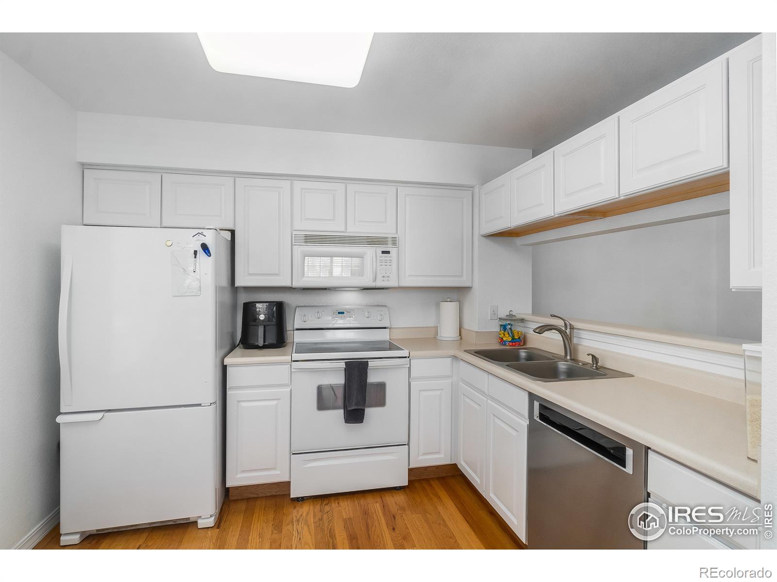 MLS Image #6 for 930  button rock drive,longmont, Colorado
