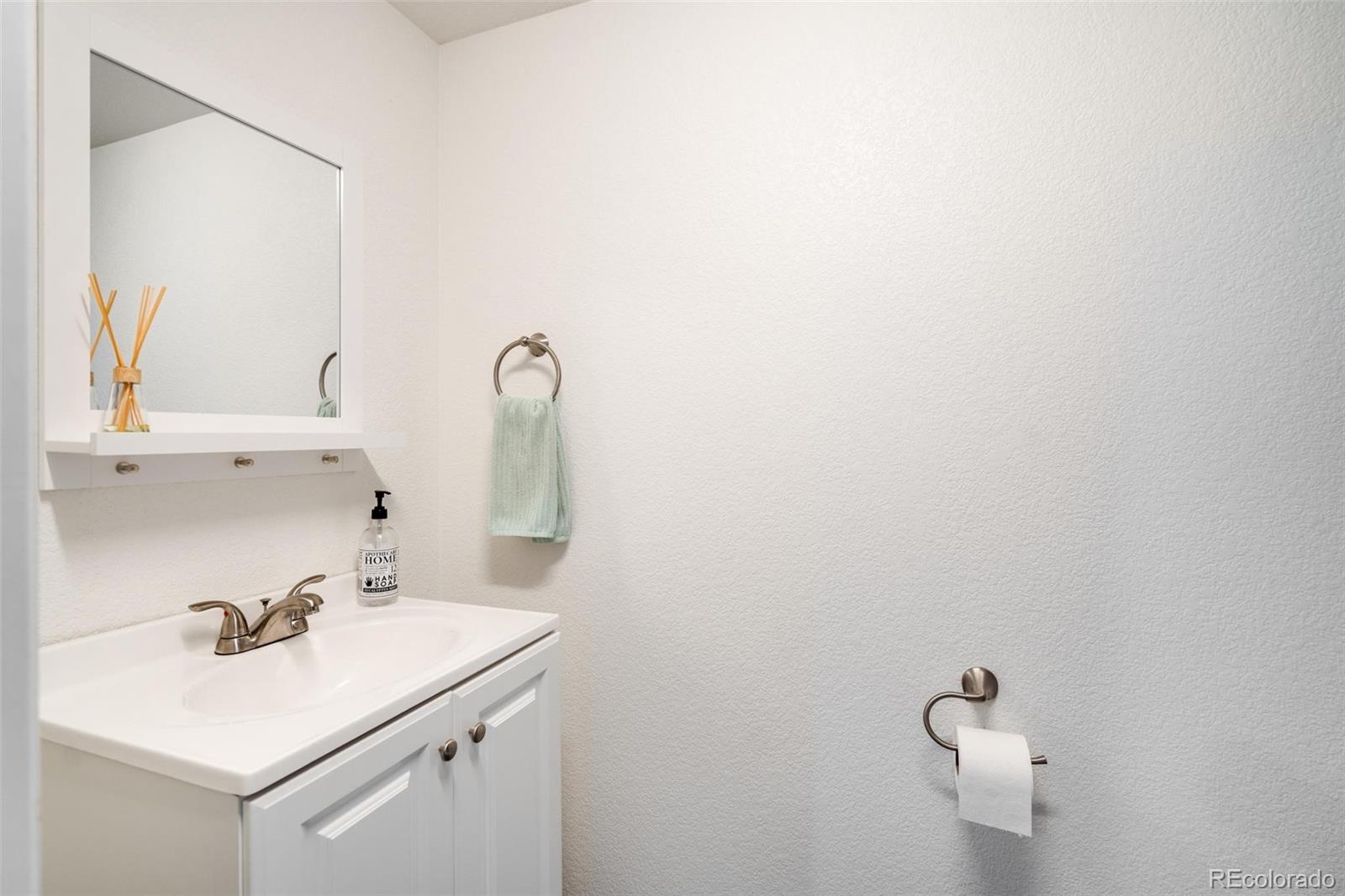 MLS Image #31 for 14034 e temple drive,aurora, Colorado