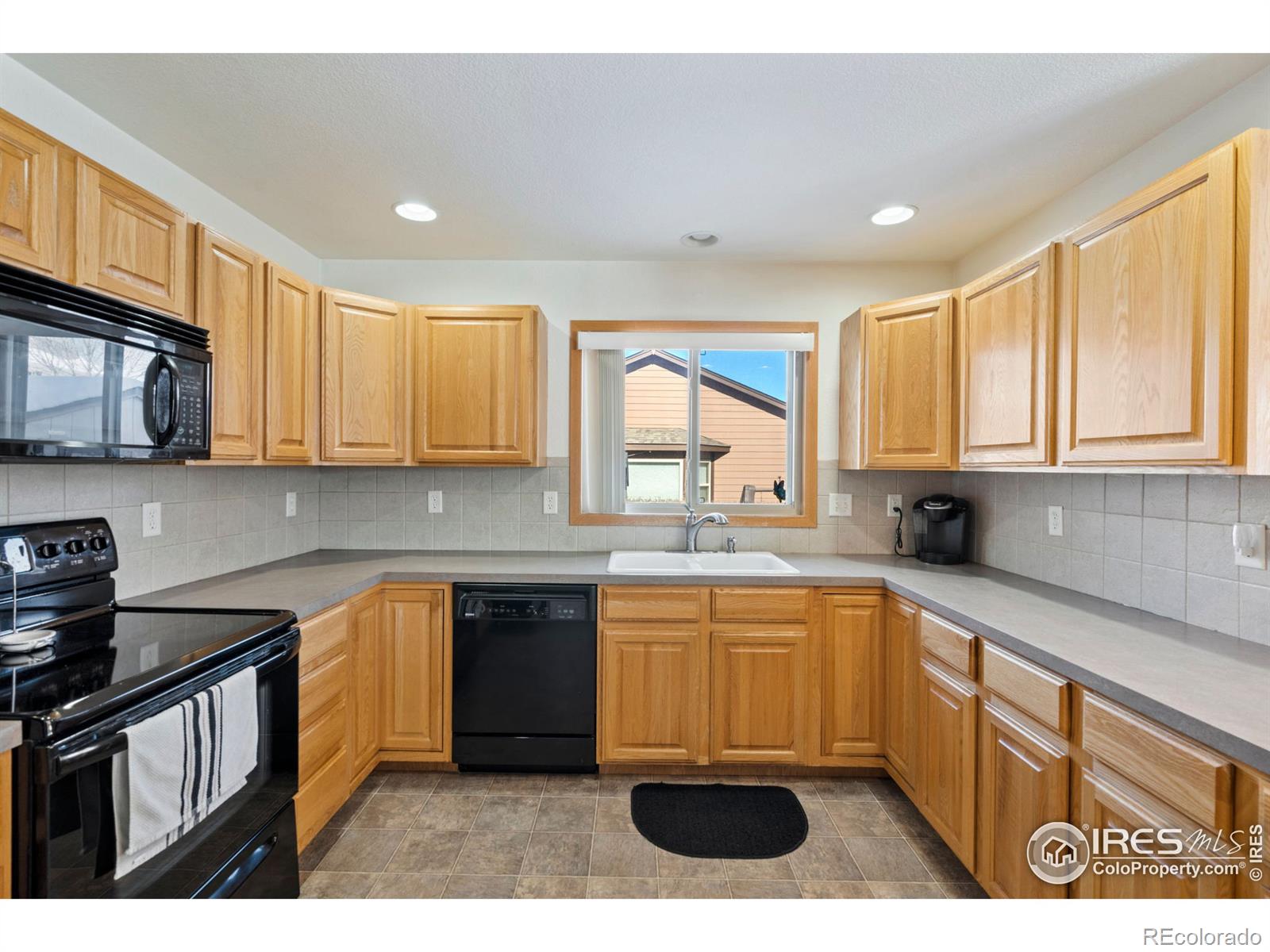MLS Image #6 for 2140  73rd avenue,greeley, Colorado