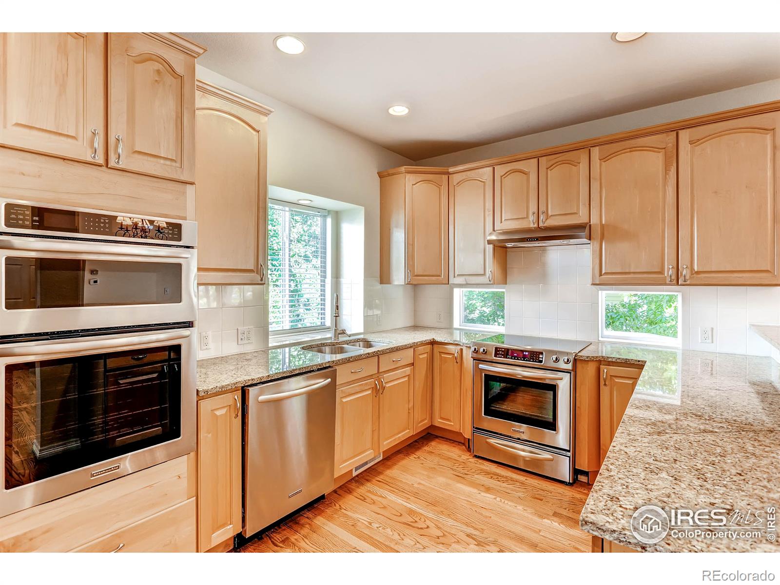 MLS Image #6 for 1303  oakleaf circle,boulder, Colorado