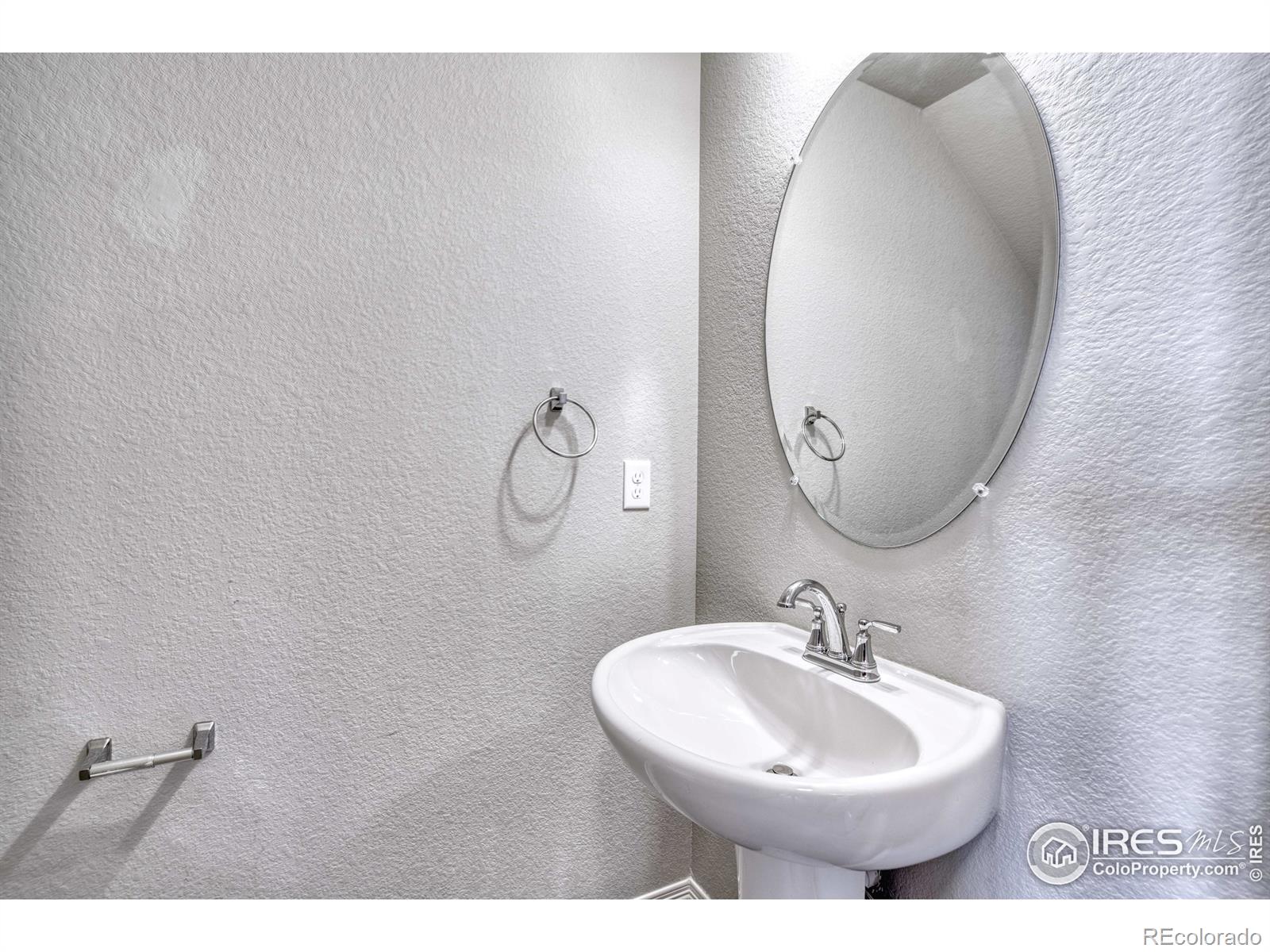 MLS Image #18 for 894  winding brook drive,berthoud, Colorado