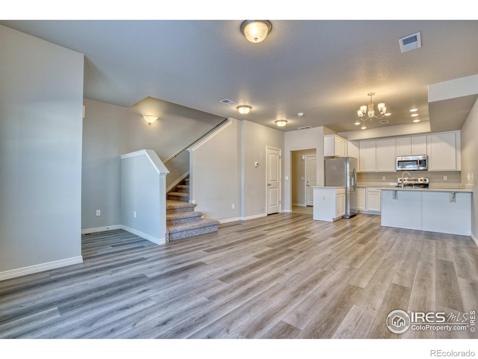 MLS Image #3 for 894  winding brook drive,berthoud, Colorado