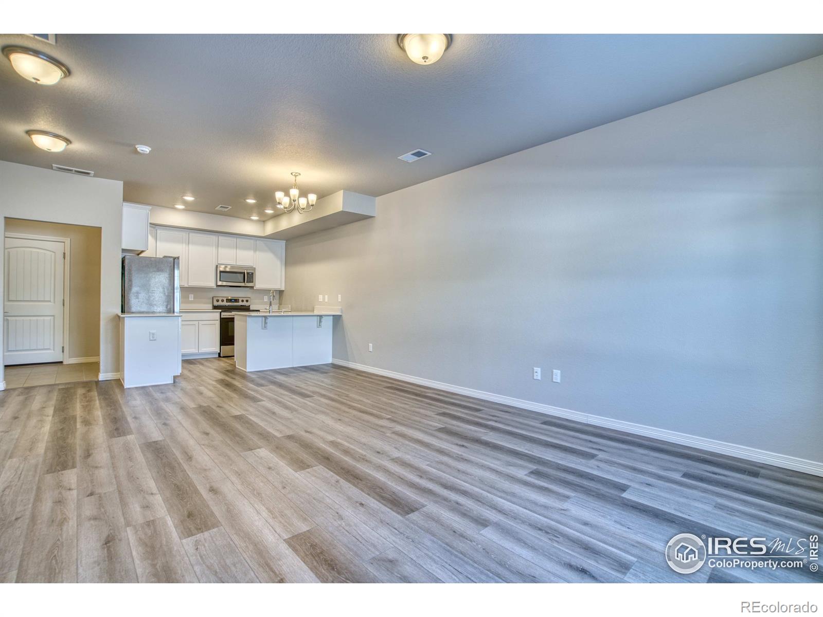 MLS Image #4 for 894  winding brook drive,berthoud, Colorado