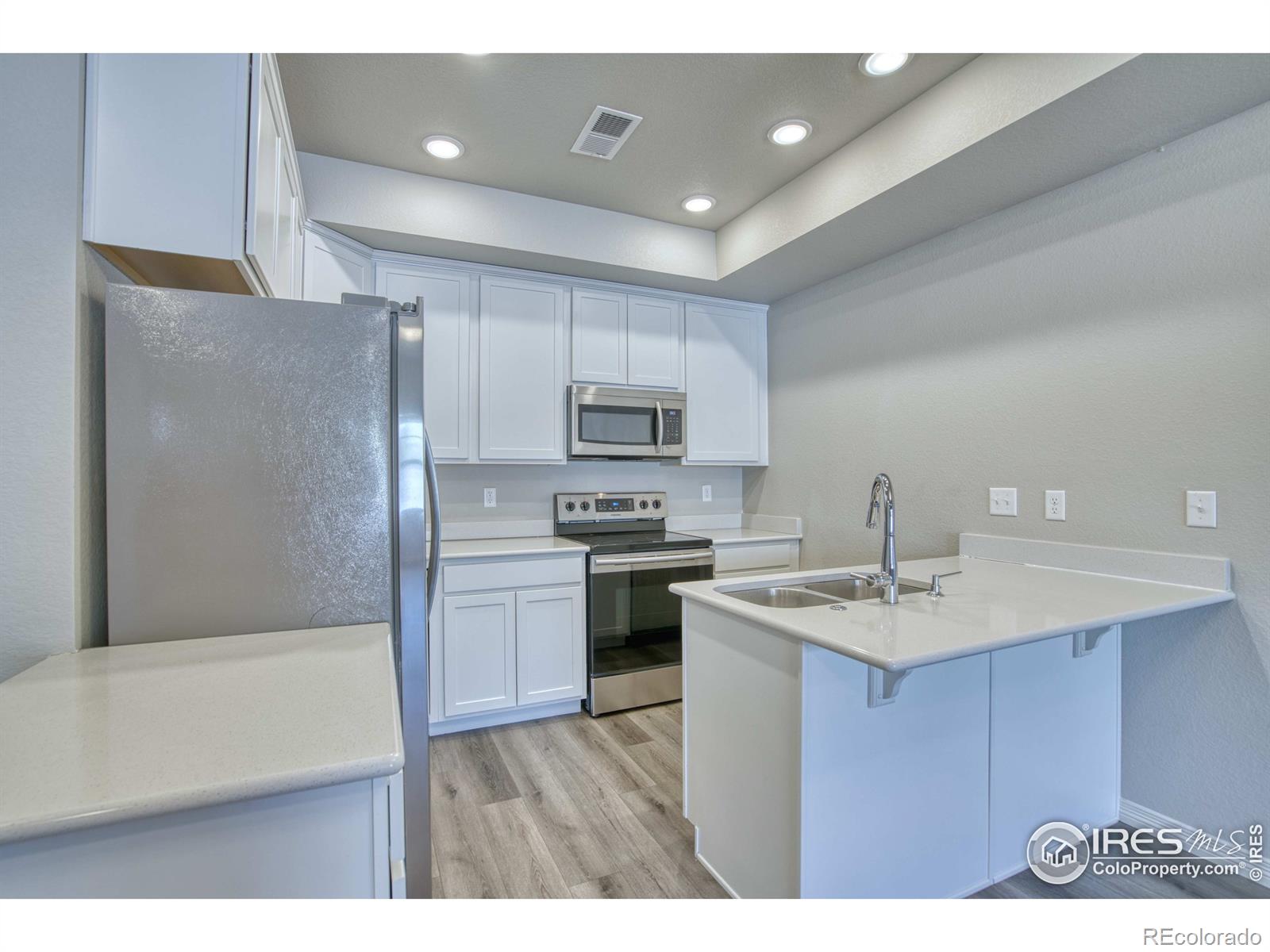 MLS Image #7 for 894  winding brook drive,berthoud, Colorado