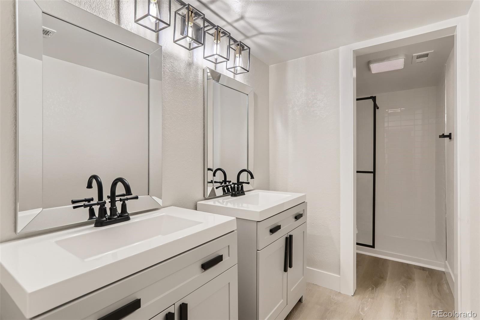 MLS Image #15 for 9995 e harvard avenue,denver, Colorado