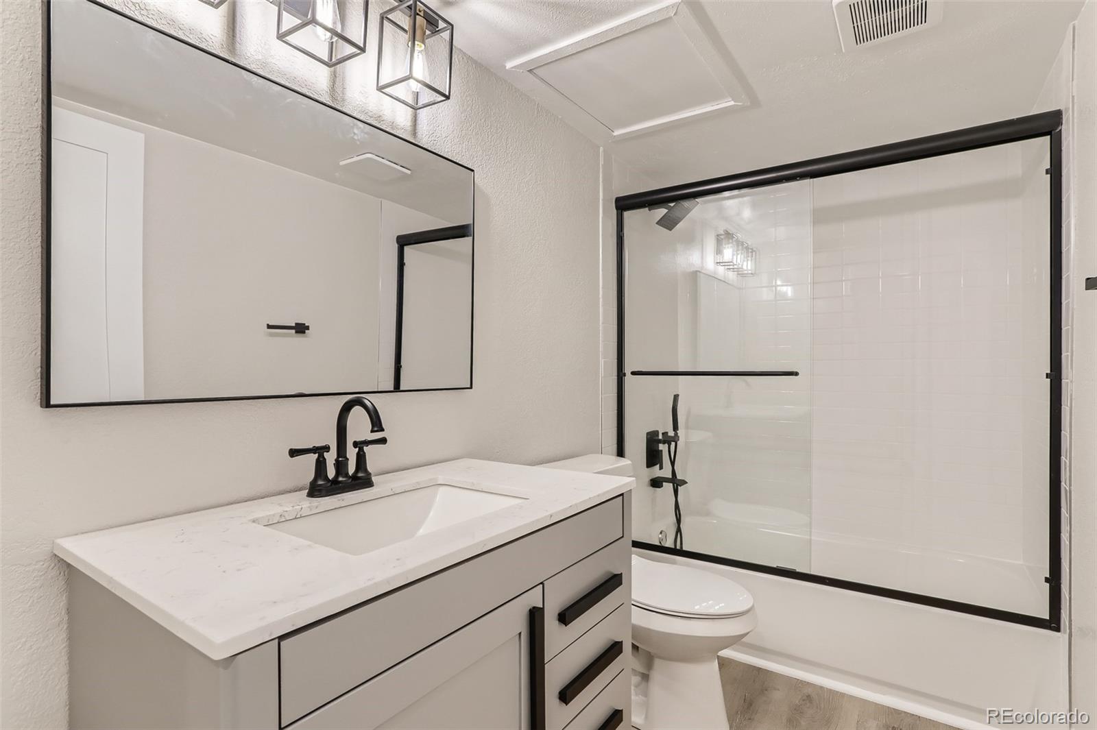 MLS Image #21 for 9995 e harvard avenue,denver, Colorado