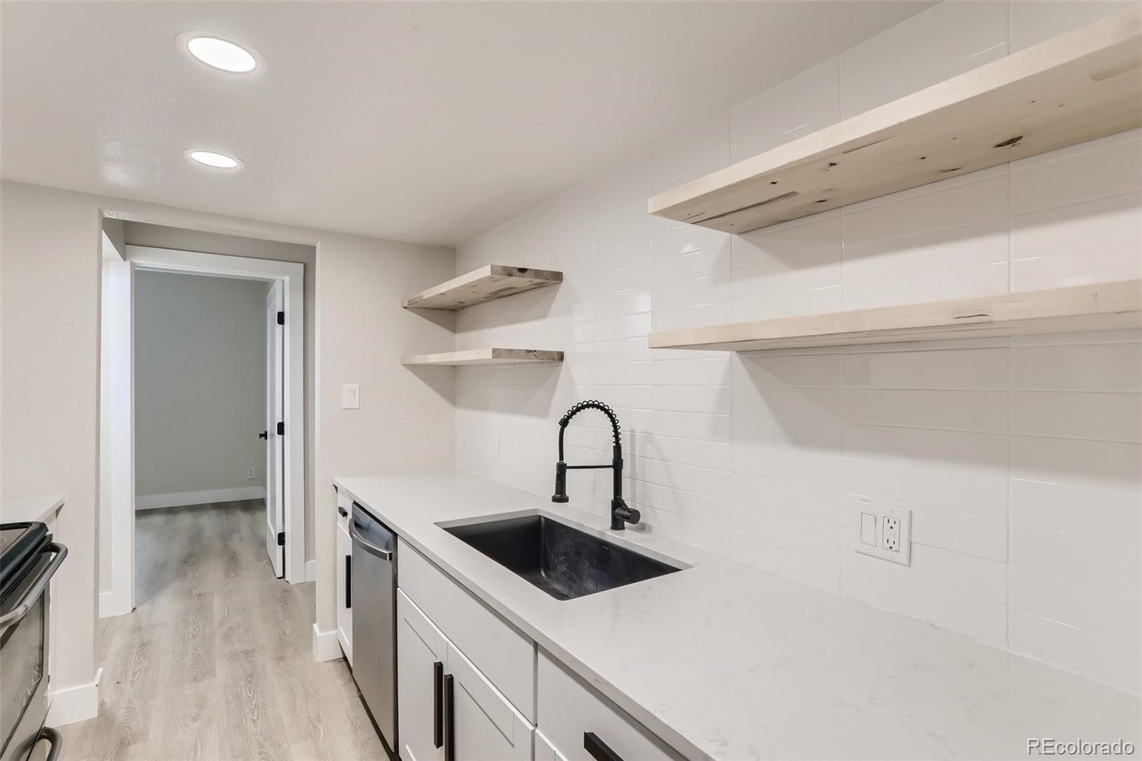MLS Image #5 for 9995 e harvard avenue,denver, Colorado