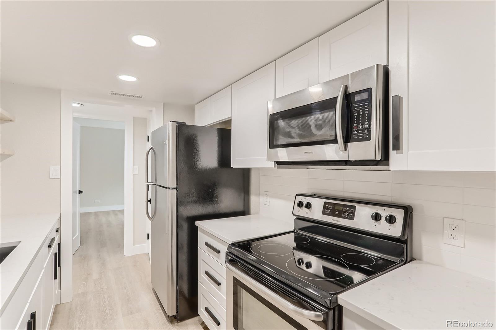 MLS Image #7 for 9995 e harvard avenue,denver, Colorado