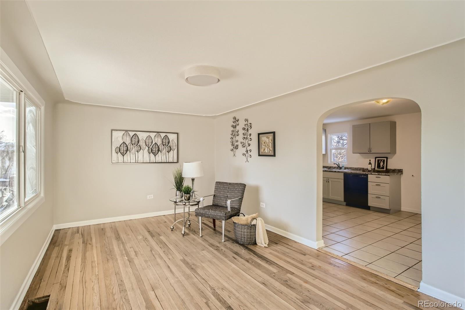 MLS Image #8 for 2811 w bayaud avenue,denver, Colorado