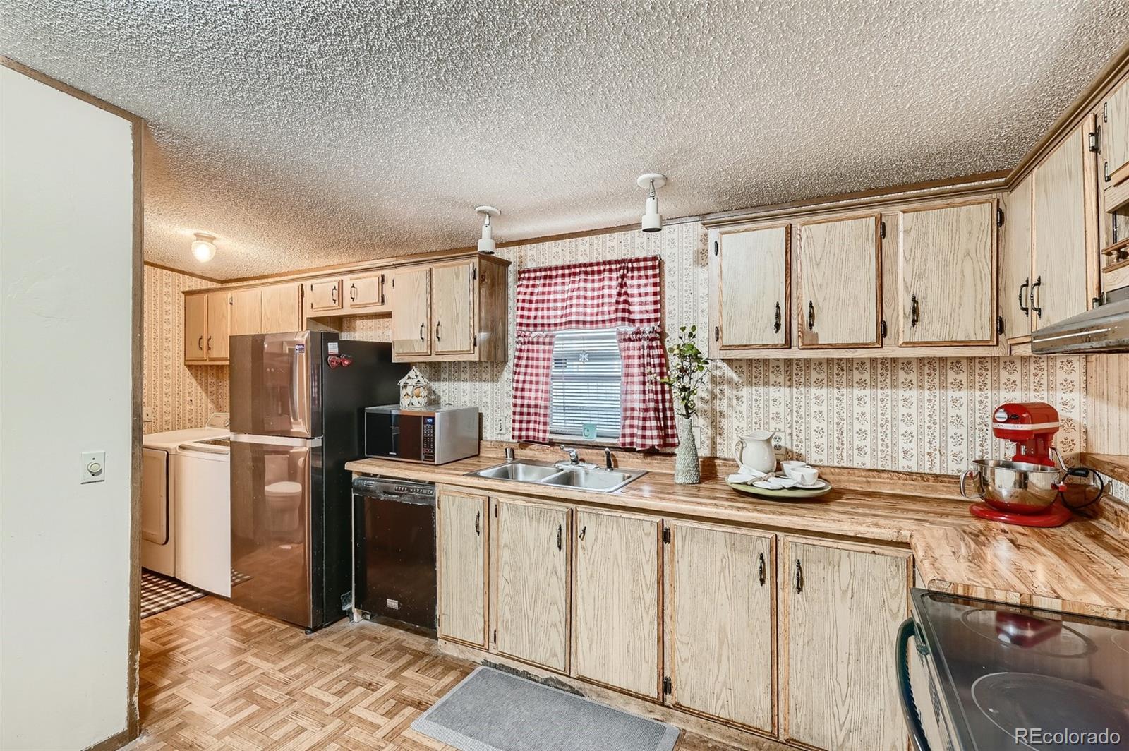 MLS Image #13 for 2353 w 90th avenue,denver, Colorado