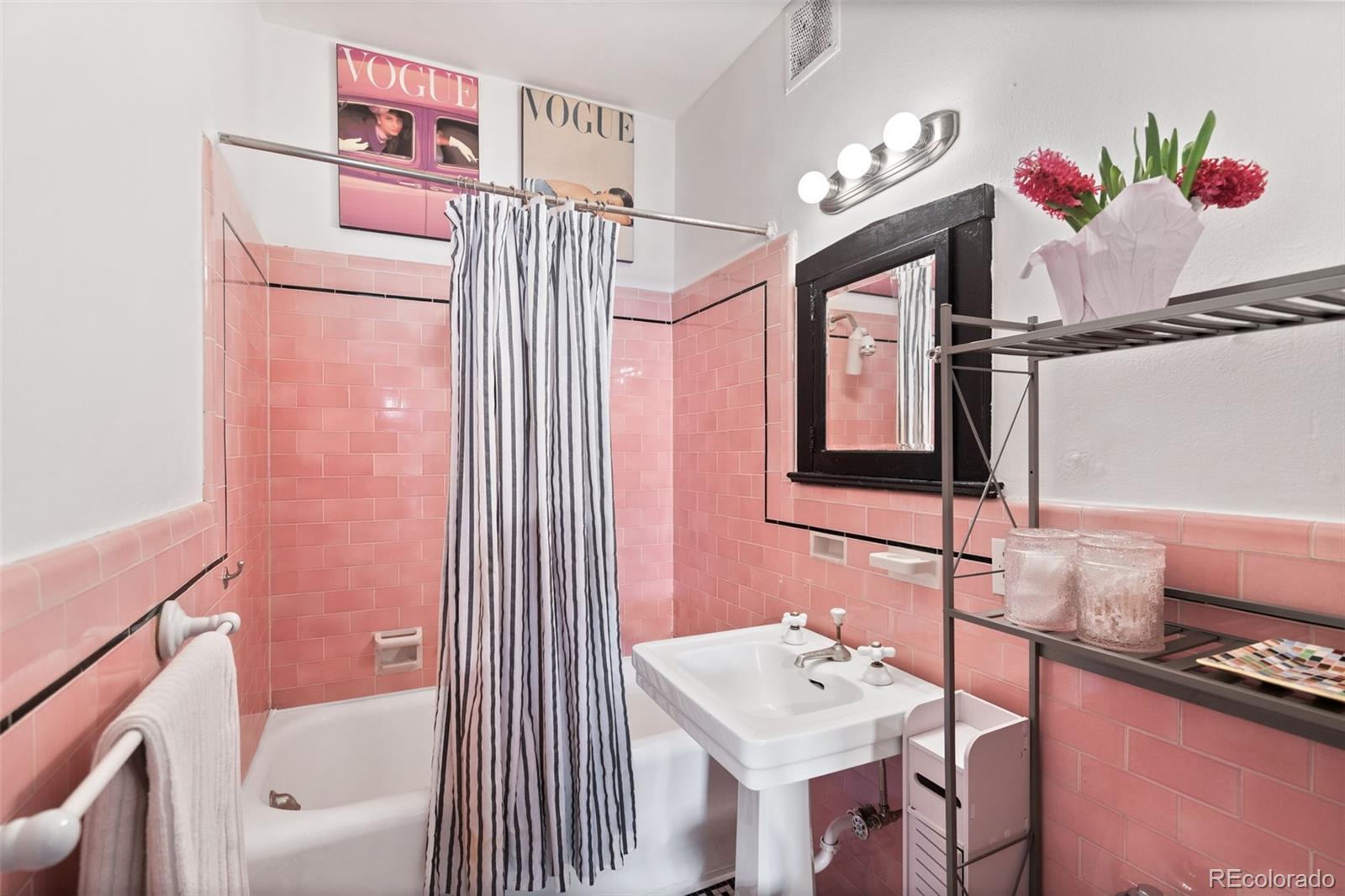 MLS Image #21 for 963 n logan street,denver, Colorado