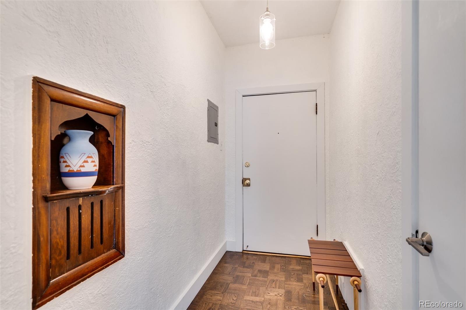 MLS Image #3 for 963 n logan street,denver, Colorado