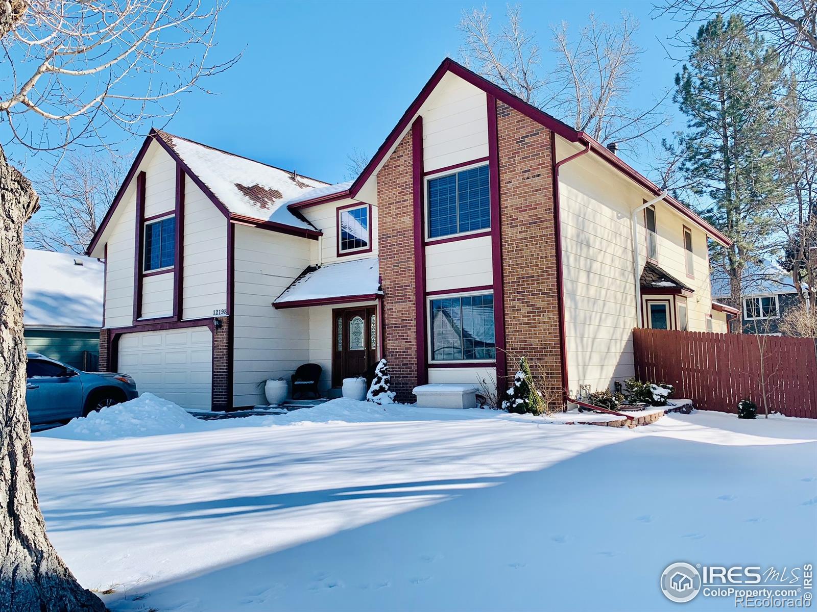 MLS Image #2 for 12198 e vassar drive,aurora, Colorado