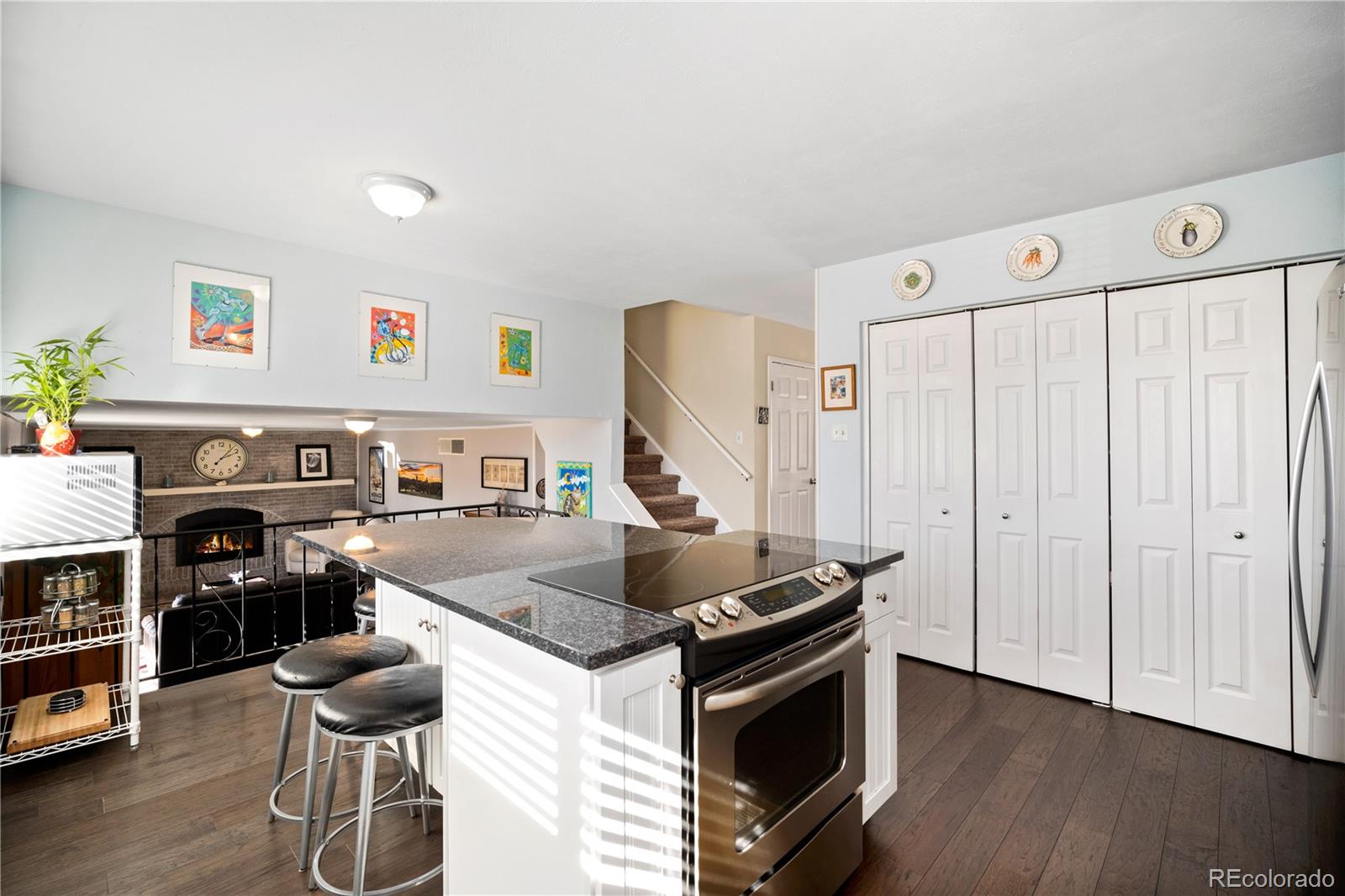 MLS Image #16 for 7422 e bates drive,denver, Colorado