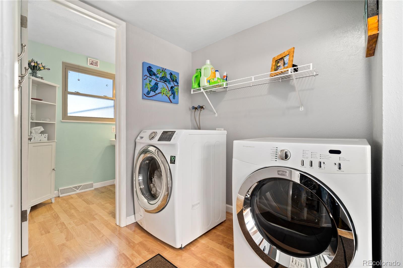 MLS Image #19 for 7422 e bates drive,denver, Colorado