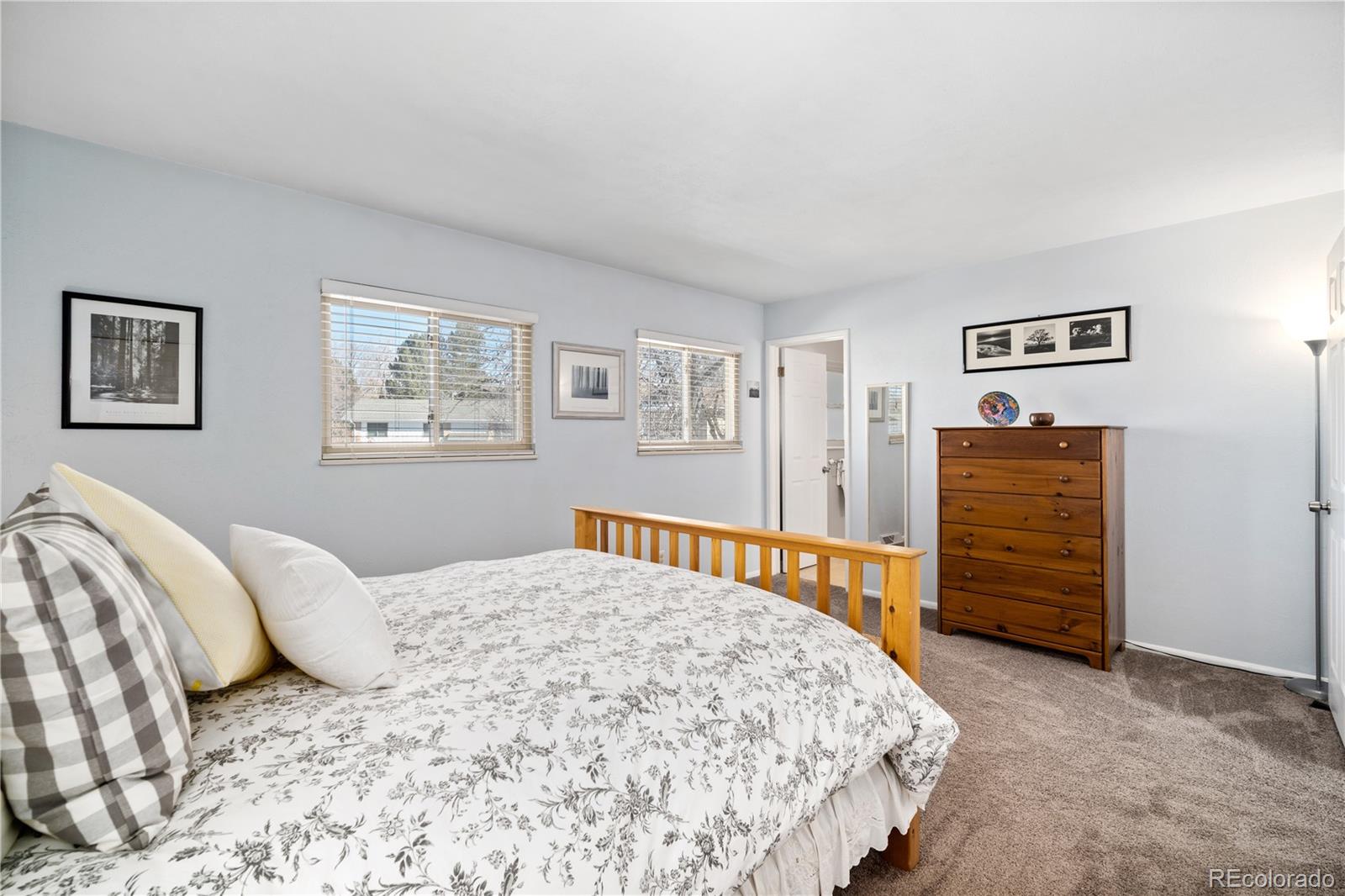 MLS Image #23 for 7422 e bates drive,denver, Colorado