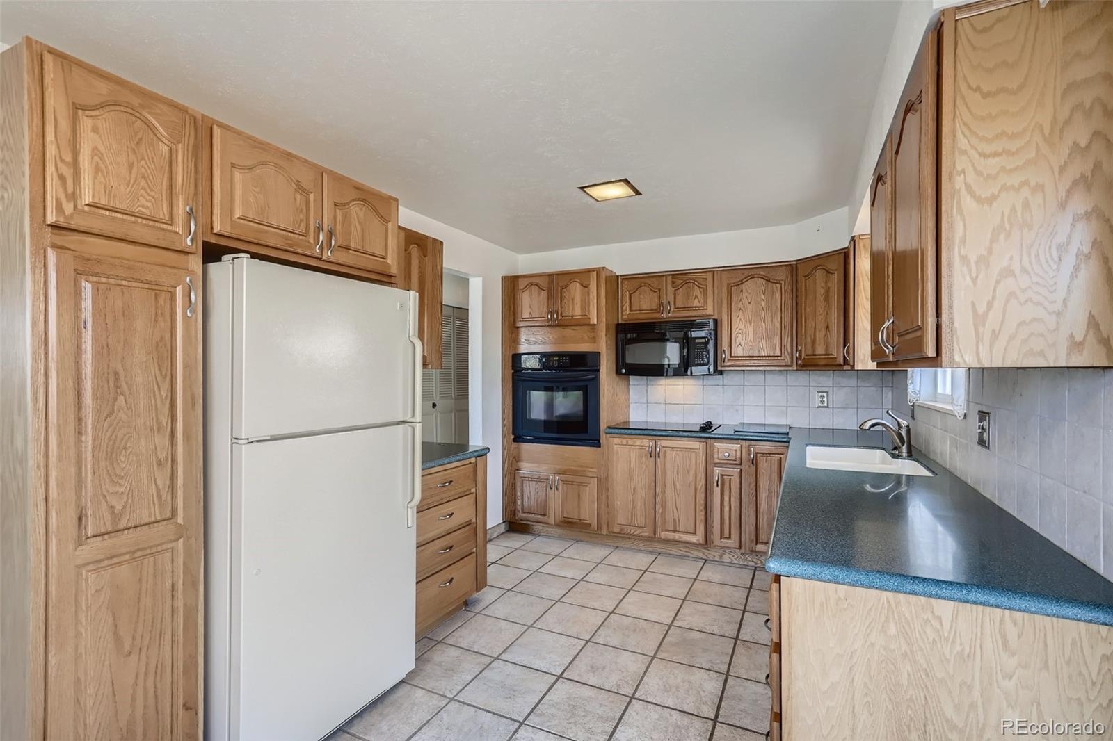 MLS Image #9 for 817 s 10 ,brighton, Colorado