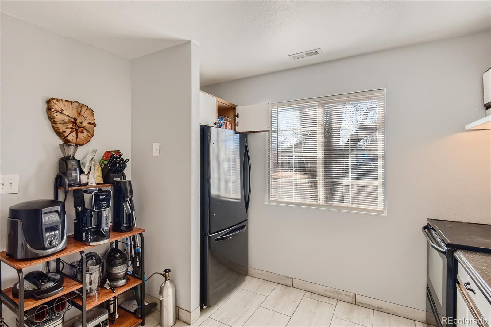 MLS Image #11 for 2818  acero avenue,pueblo, Colorado