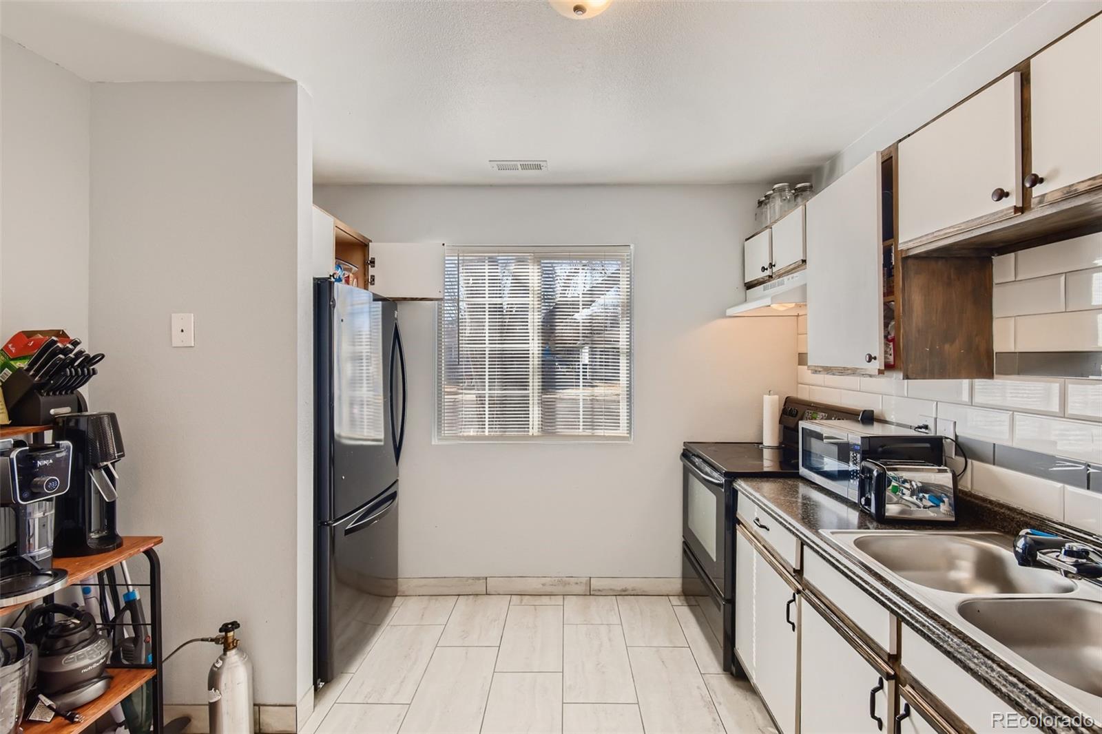 MLS Image #12 for 2818  acero avenue,pueblo, Colorado