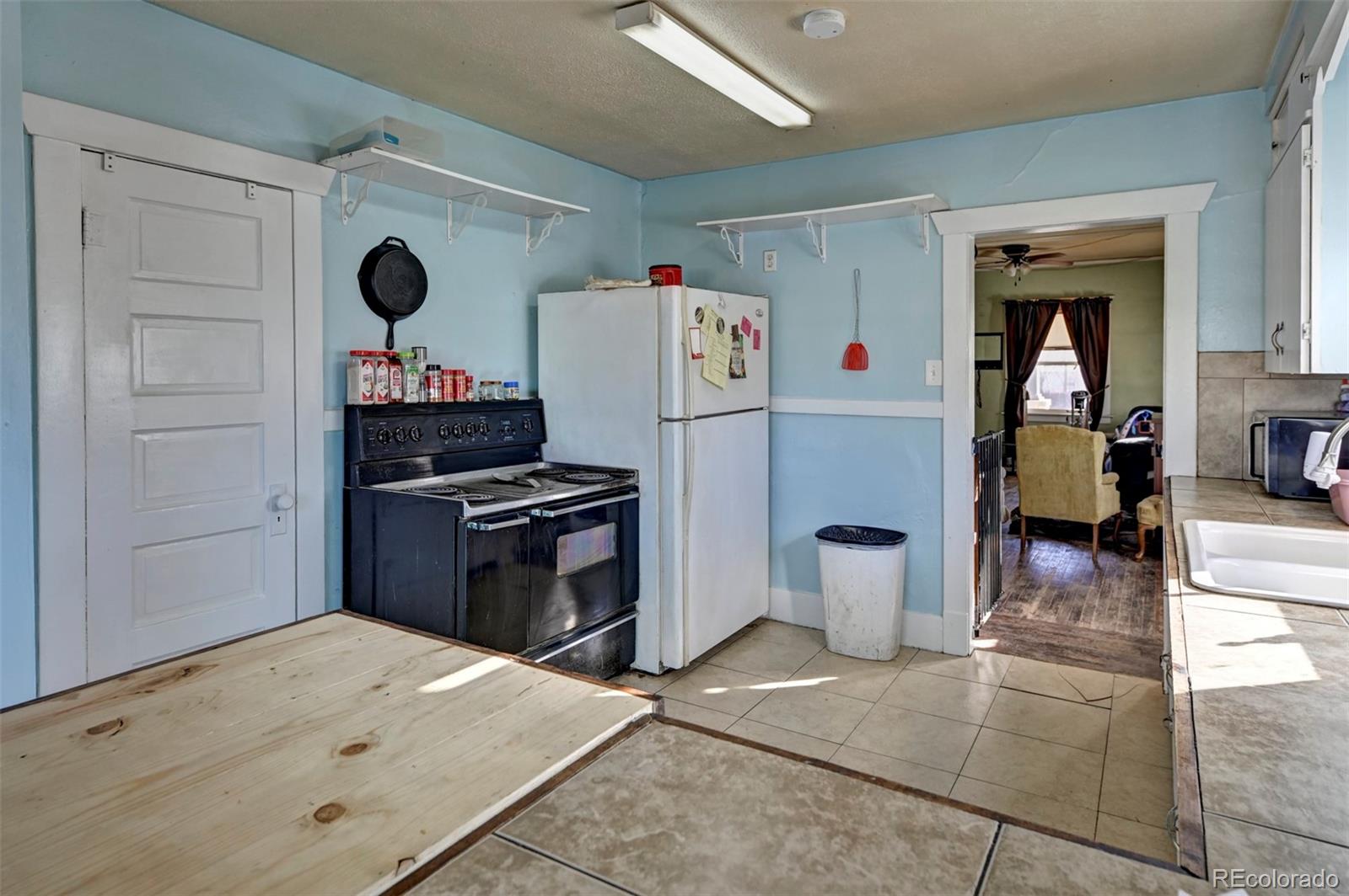 MLS Image #14 for 1901 e 8th street,pueblo, Colorado