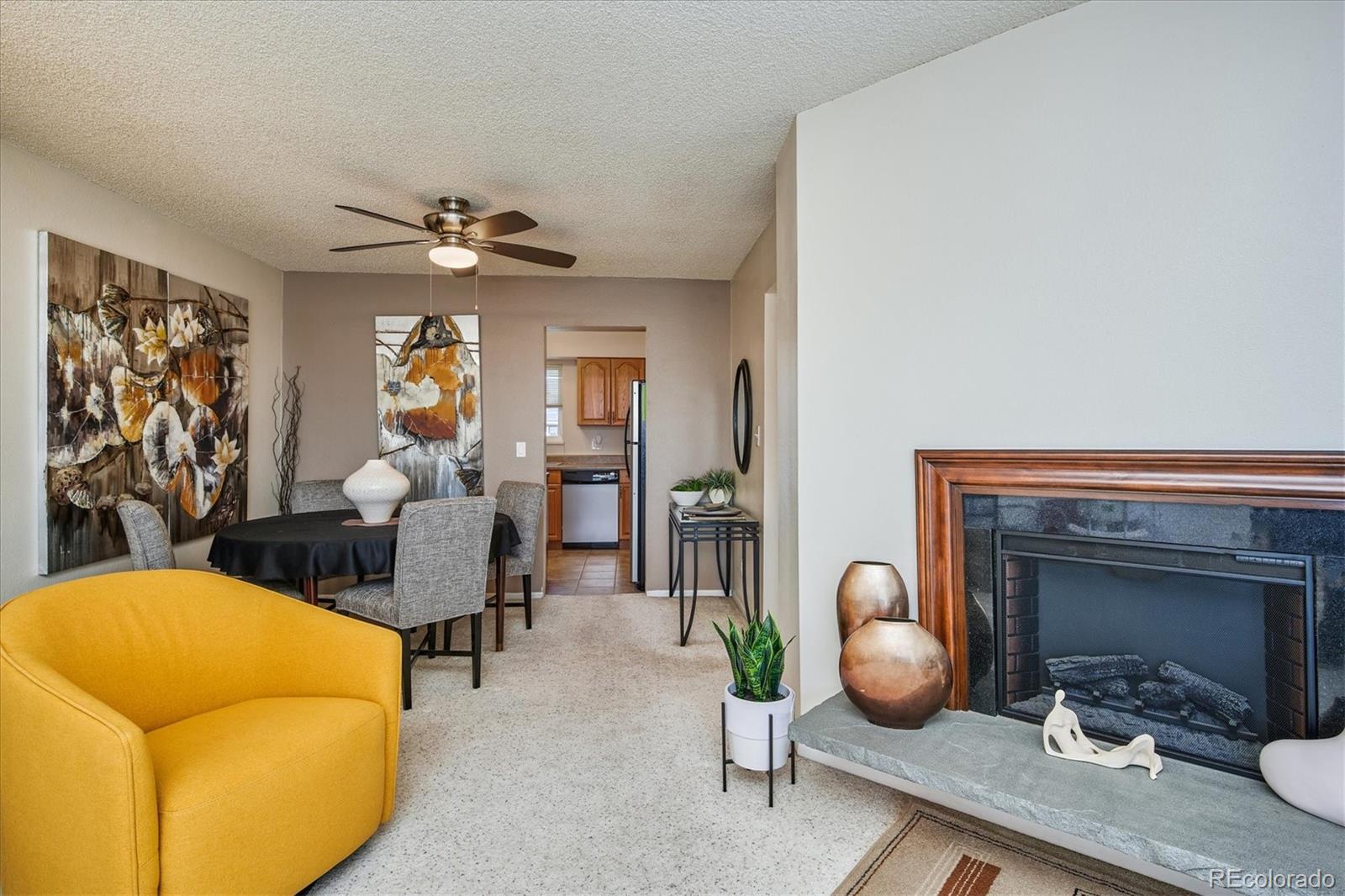 MLS Image #2 for 3825 s monaco parkway,denver, Colorado