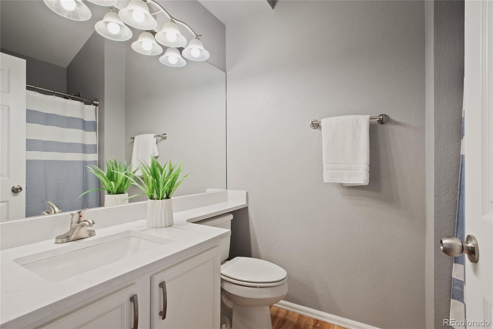 MLS Image #18 for 20662 e jefferson avenue,aurora, Colorado