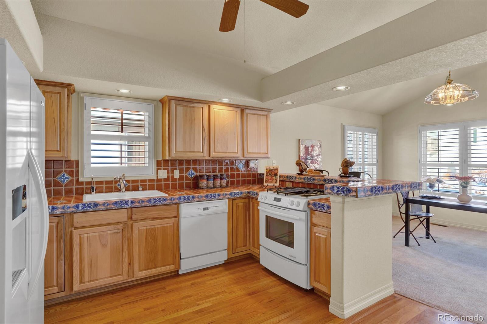 MLS Image #5 for 2497  marston heights,colorado springs, Colorado