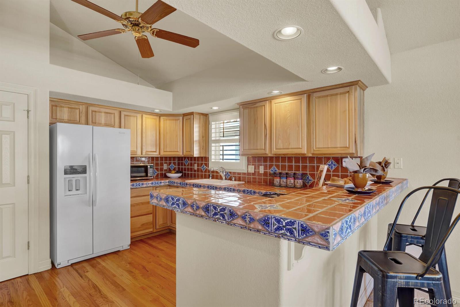 MLS Image #6 for 2497  marston heights,colorado springs, Colorado