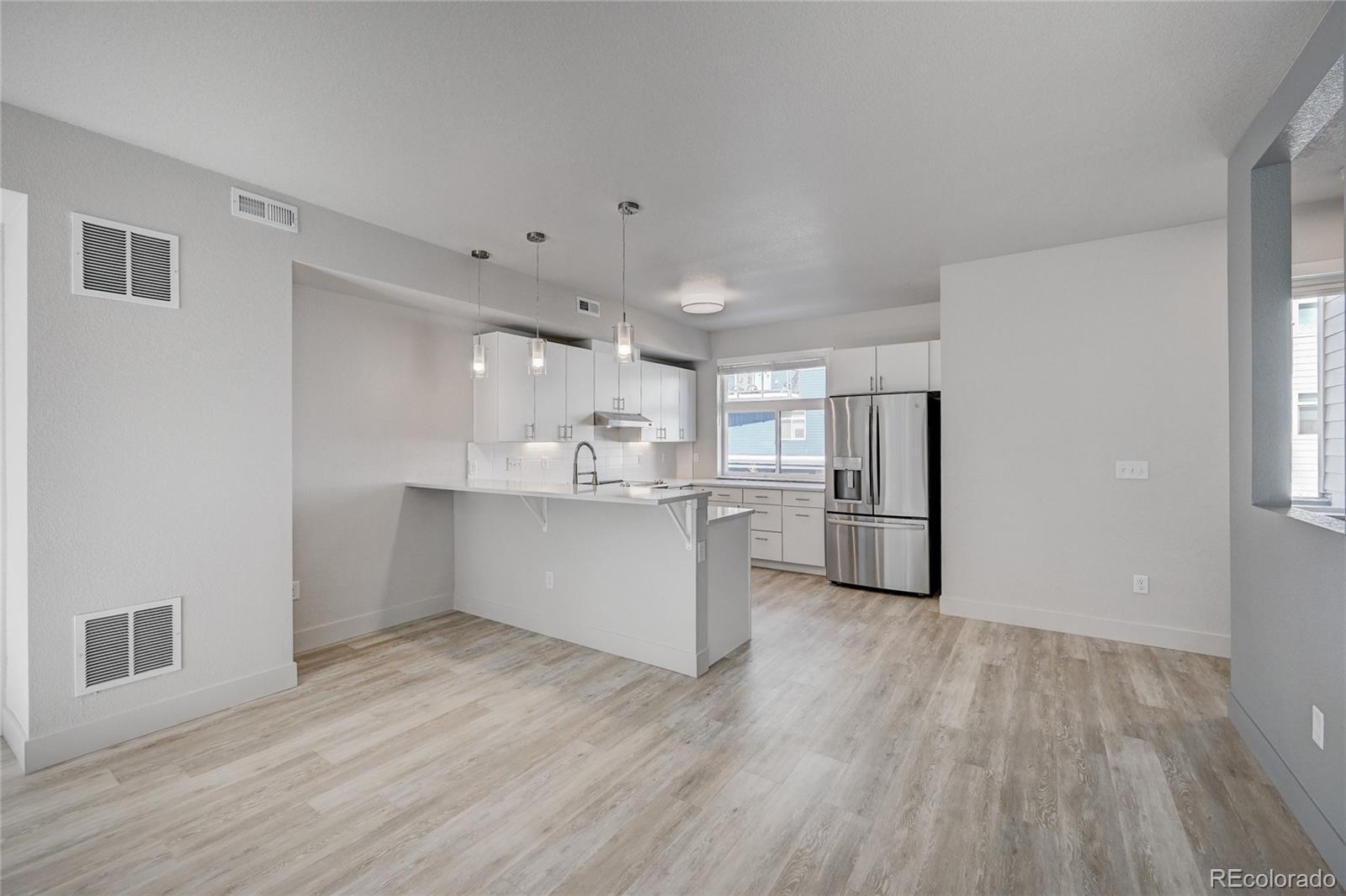 MLS Image #13 for 2889 w 10th avenue,denver, Colorado