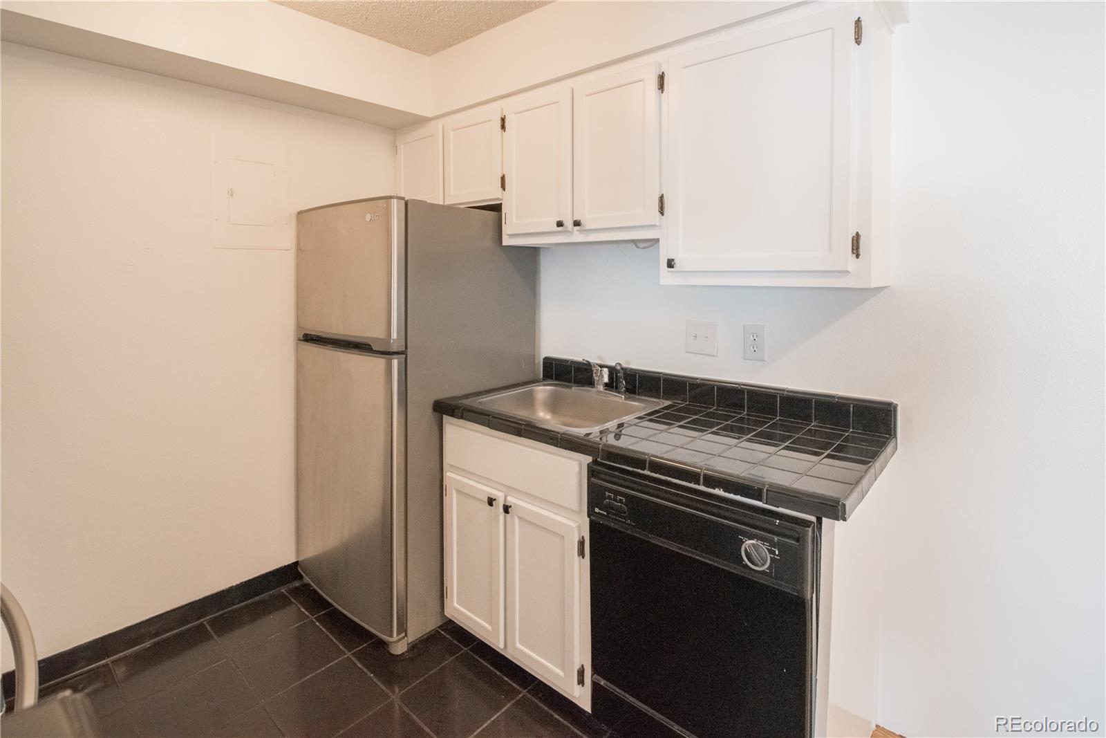 MLS Image #6 for 7150 w 20th avenue 305,lakewood, Colorado