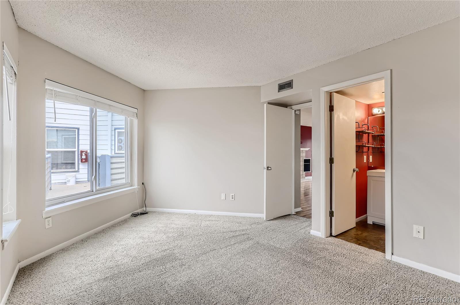 MLS Image #14 for 1226 s monaco parkway,denver, Colorado