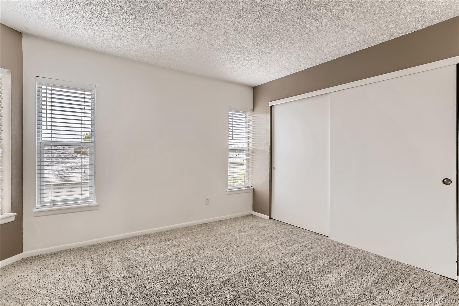MLS Image #17 for 1226 s monaco parkway,denver, Colorado