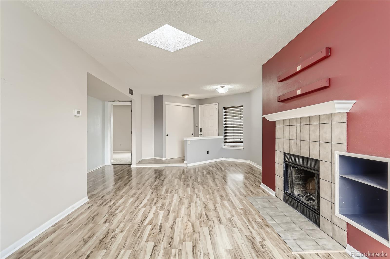 MLS Image #26 for 1226 s monaco parkway,denver, Colorado