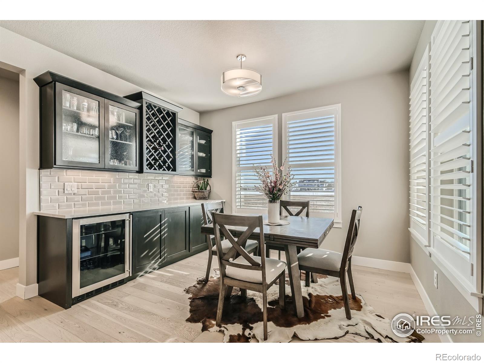 MLS Image #8 for 555  talons reach run,berthoud, Colorado