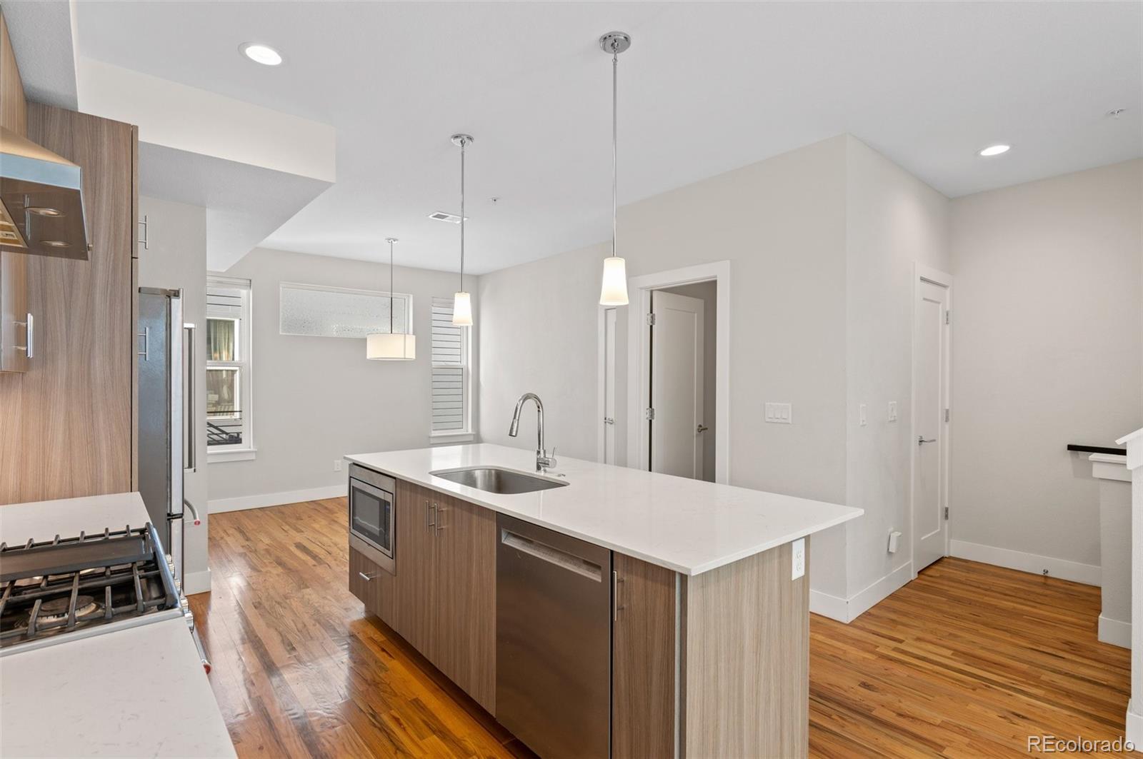 MLS Image #9 for 1470  wolff street,denver, Colorado
