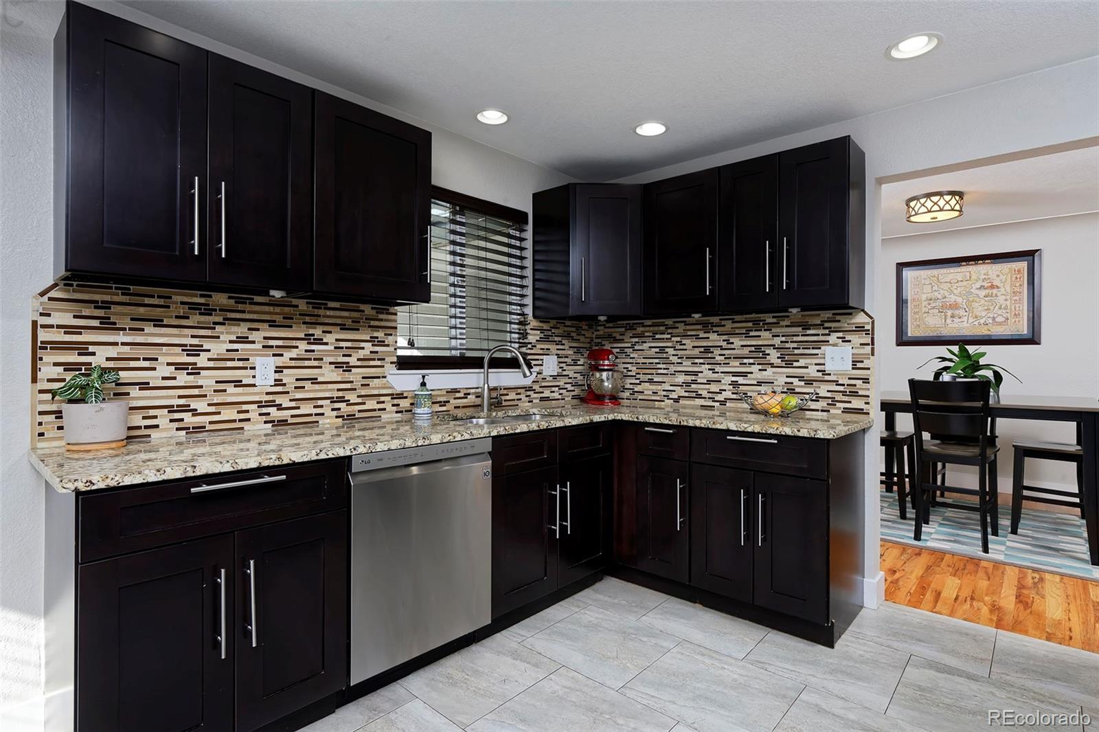 MLS Image #11 for 3225  jasmine street,denver, Colorado