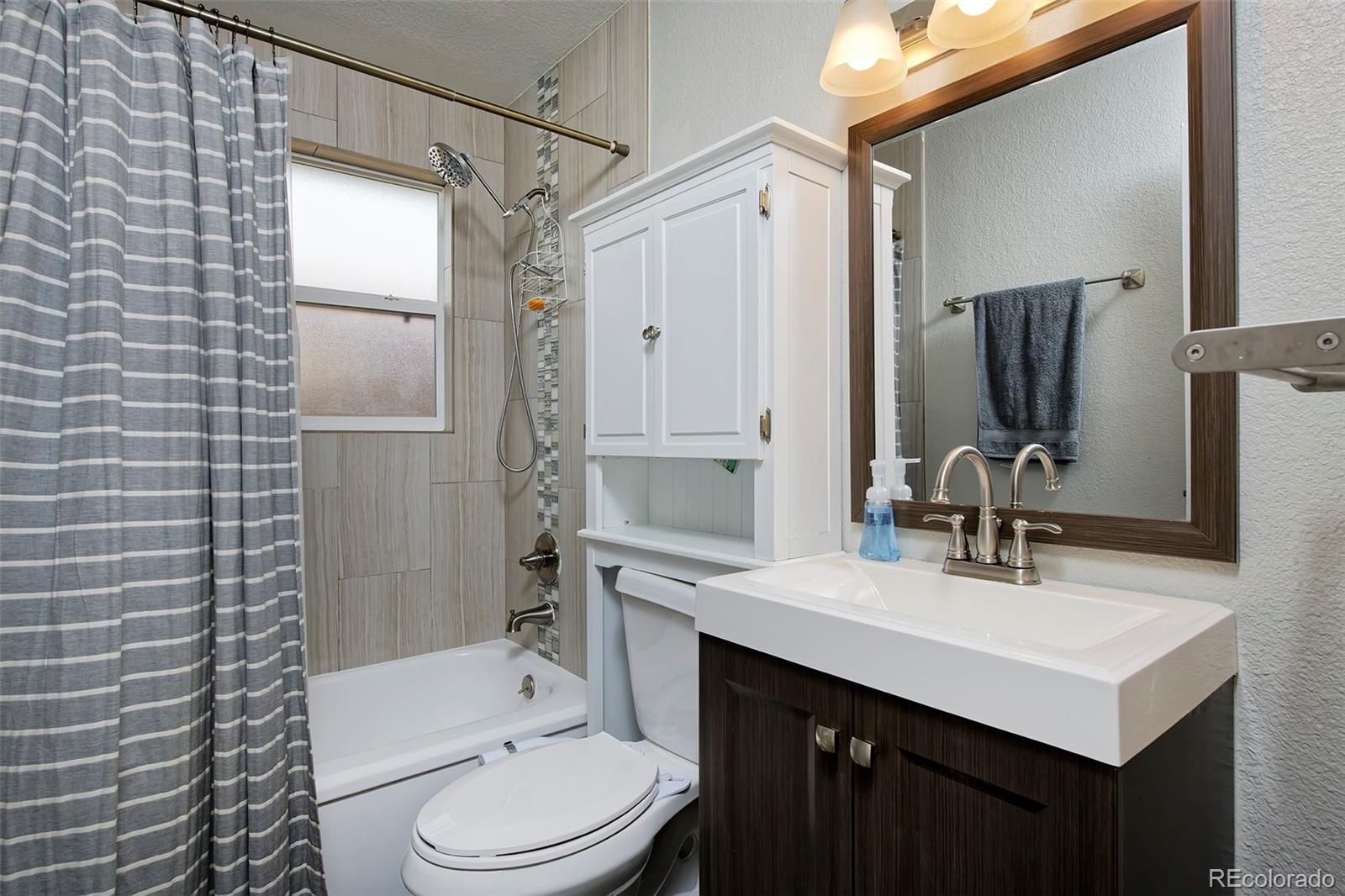 MLS Image #17 for 3225  jasmine street,denver, Colorado