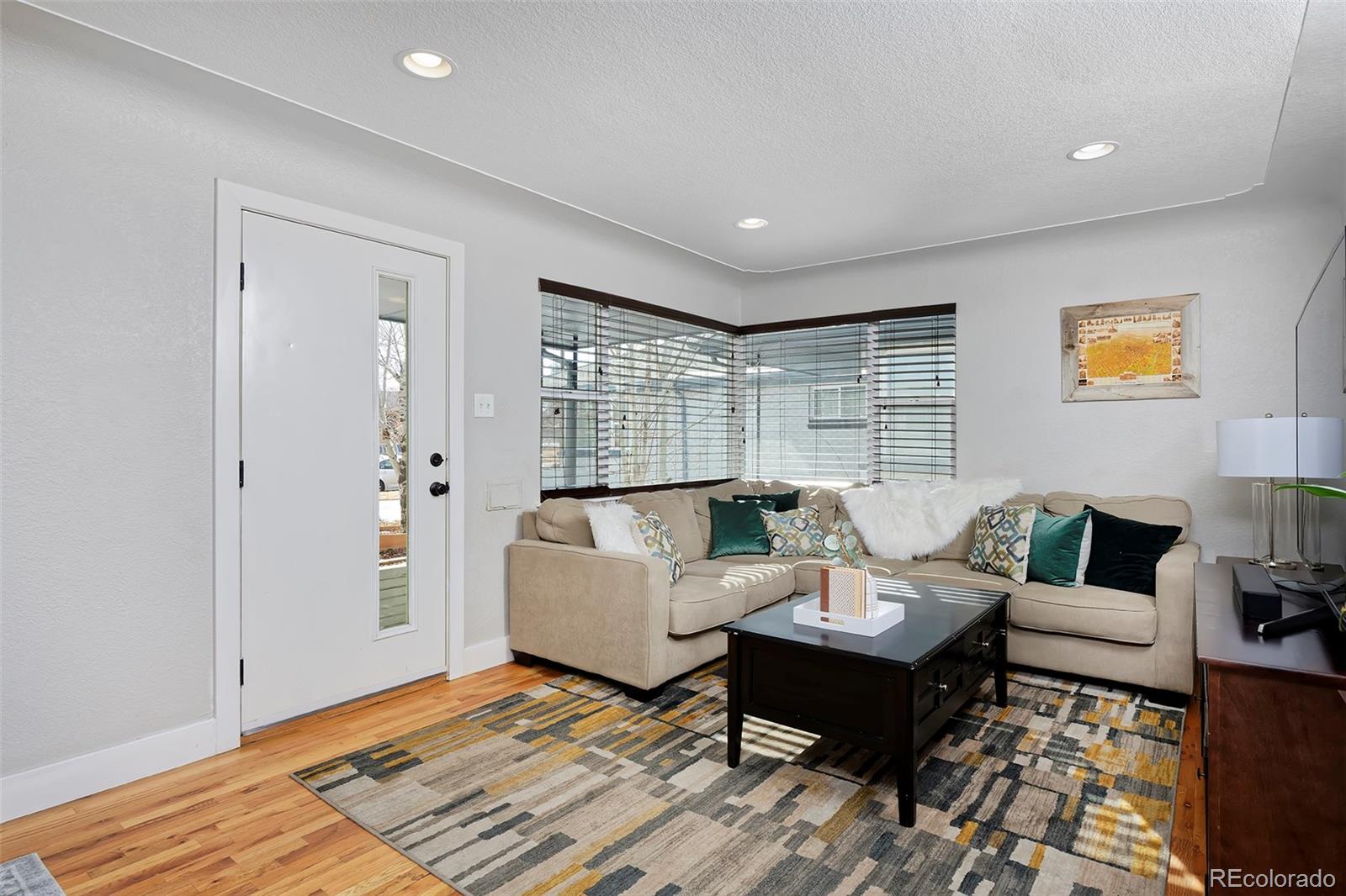 MLS Image #2 for 3225  jasmine street,denver, Colorado