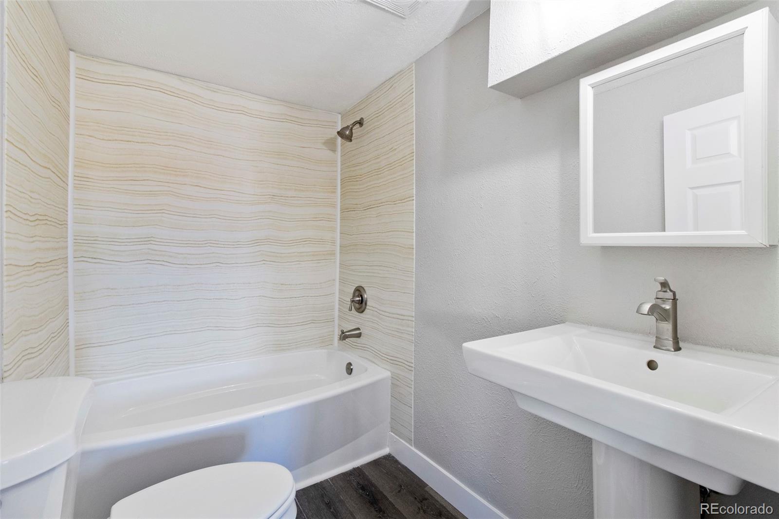 MLS Image #16 for 11161 w powers place,littleton, Colorado