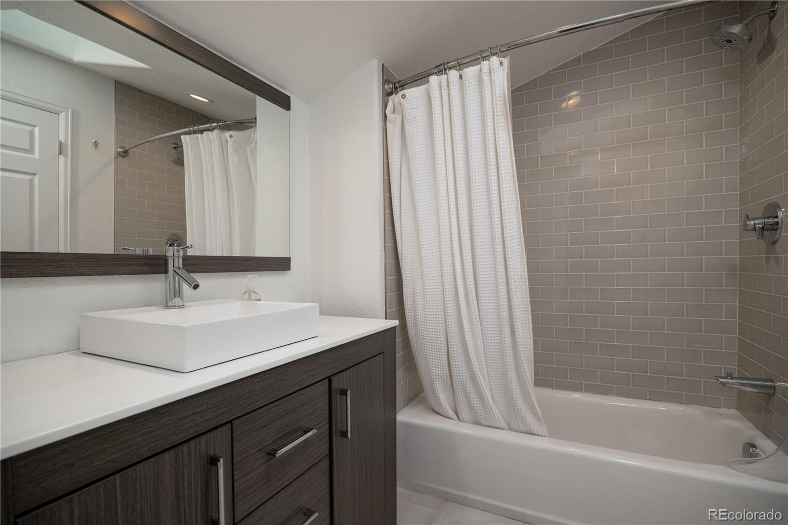 MLS Image #31 for 1513 e 36th avenue,denver, Colorado