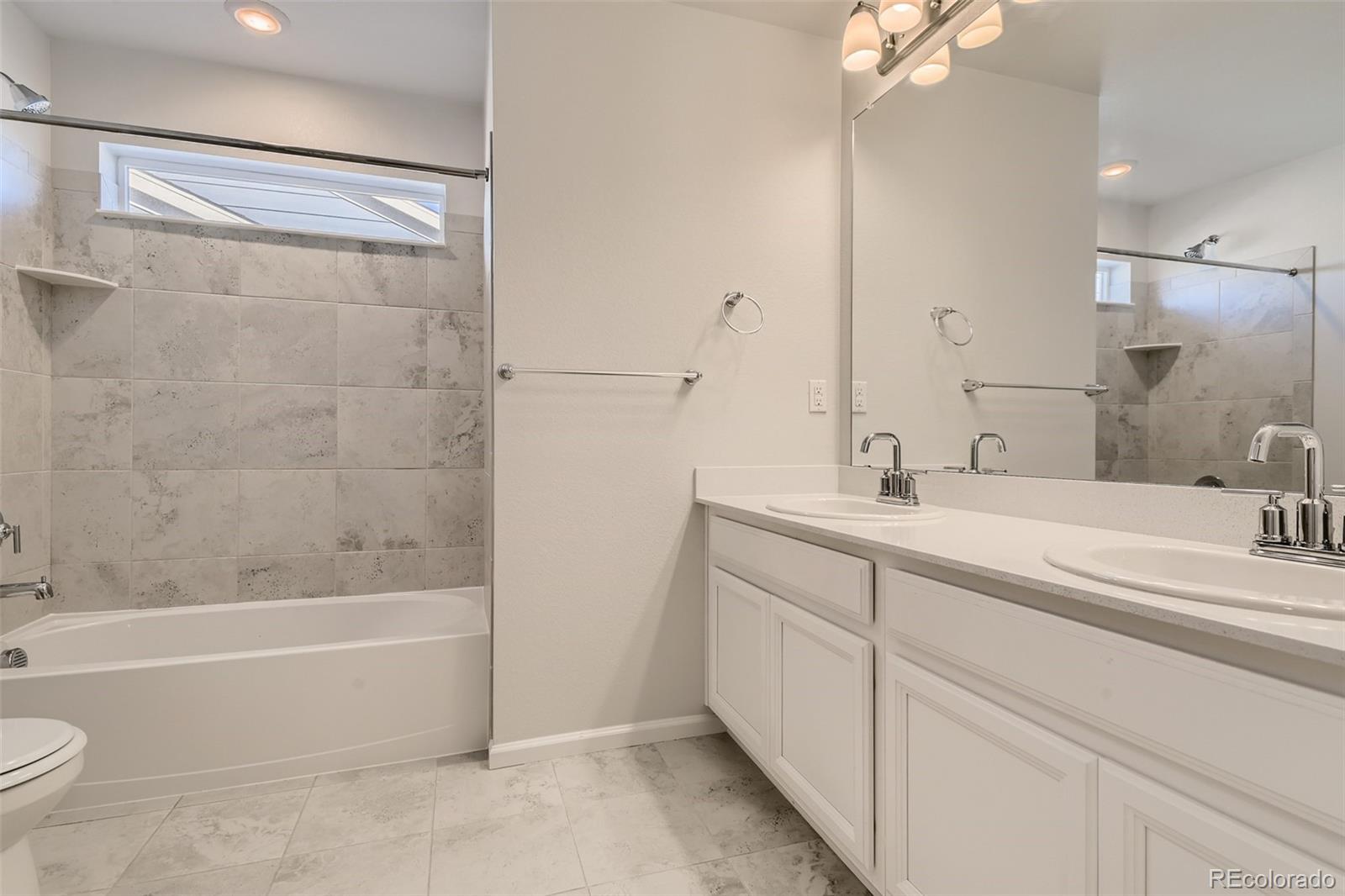 MLS Image #18 for 8244 s trails edge way,centennial, Colorado