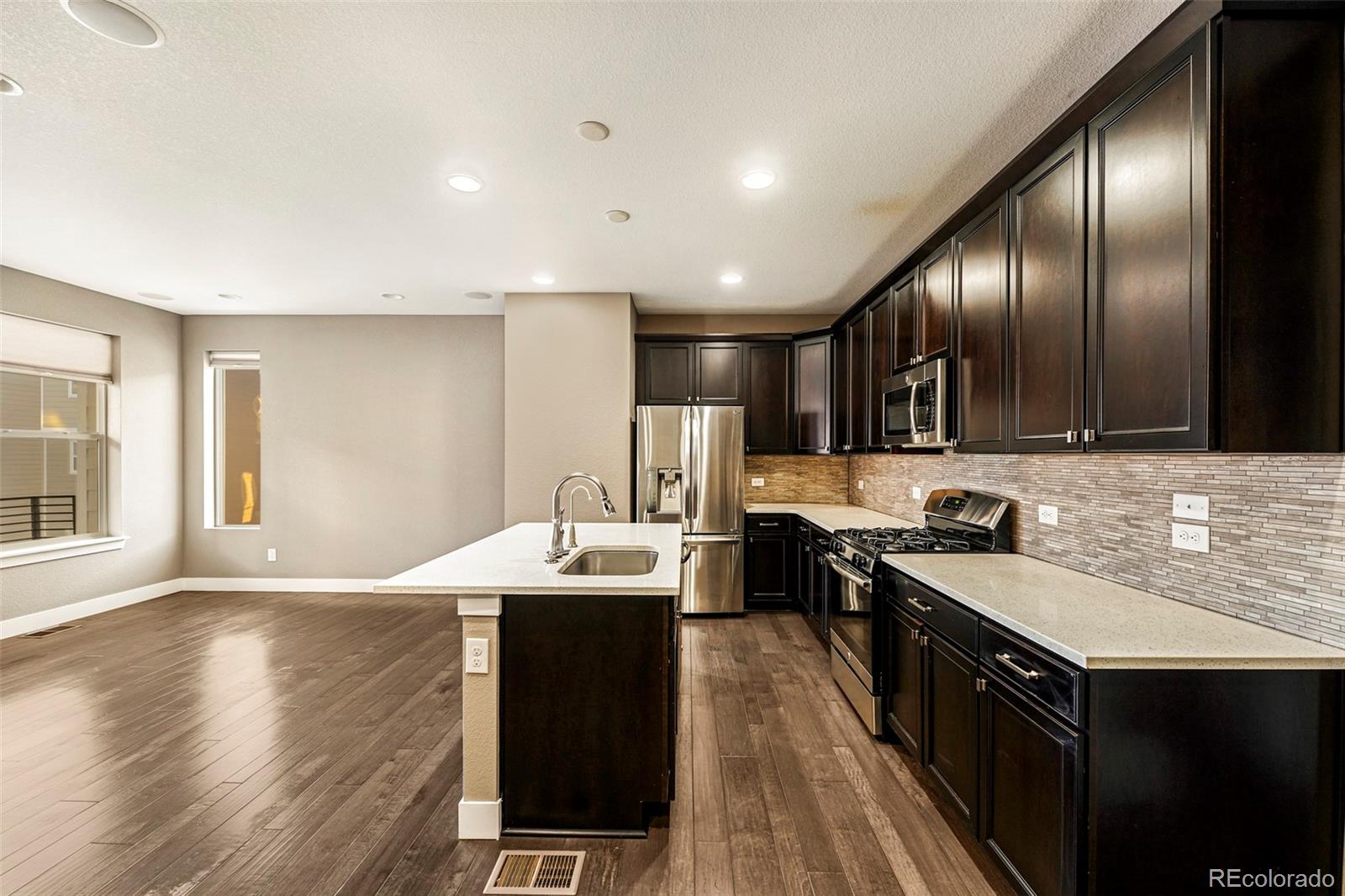 MLS Image #13 for 15681 e broncos place,englewood, Colorado