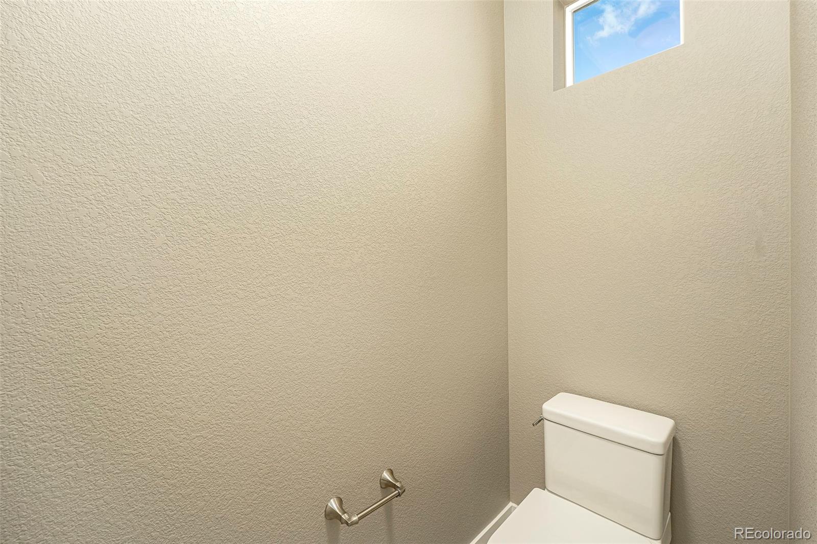 MLS Image #16 for 15681 e broncos place,englewood, Colorado