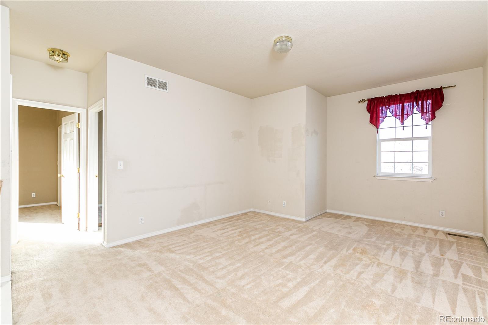MLS Image #23 for 15556 e 7th avenue,aurora, Colorado