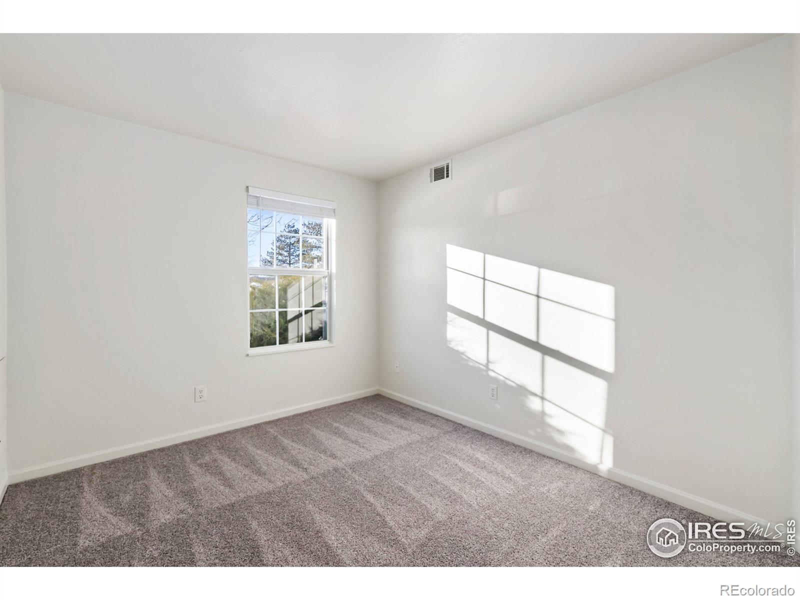 MLS Image #10 for 2856  17th avenue,greeley, Colorado