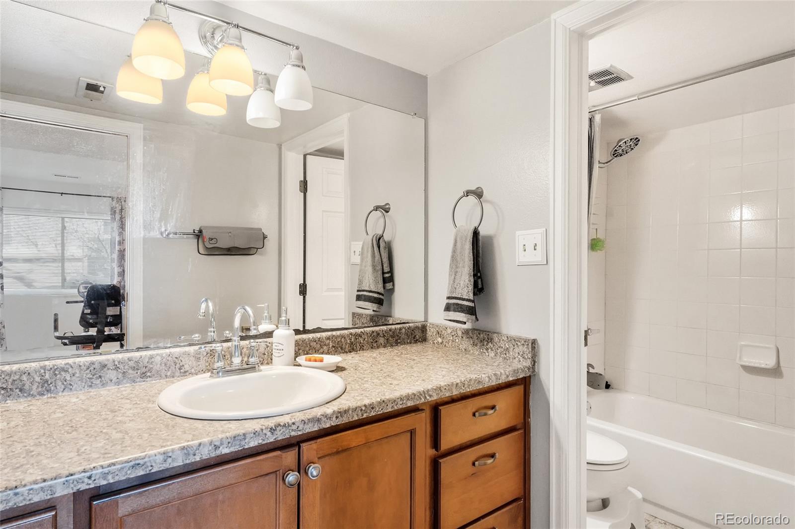 MLS Image #10 for 541 w crestline circle,littleton, Colorado