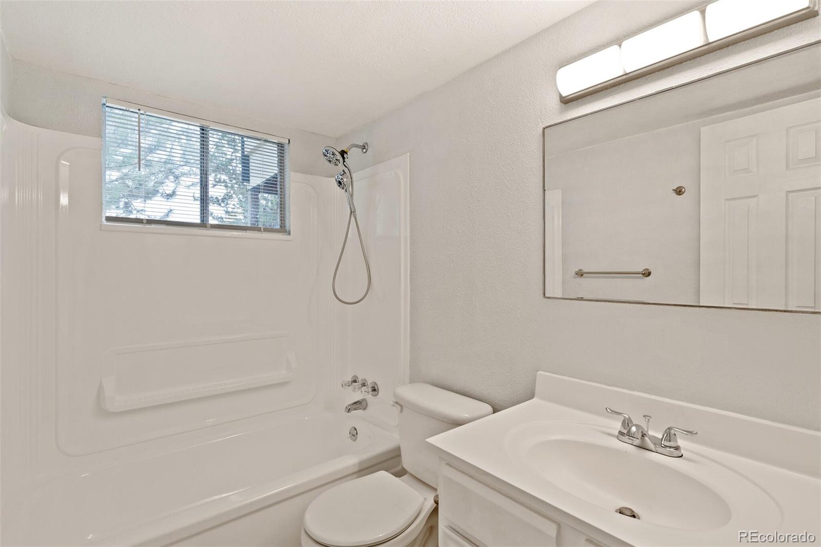 MLS Image #22 for 4653 s lowell boulevard,denver, Colorado