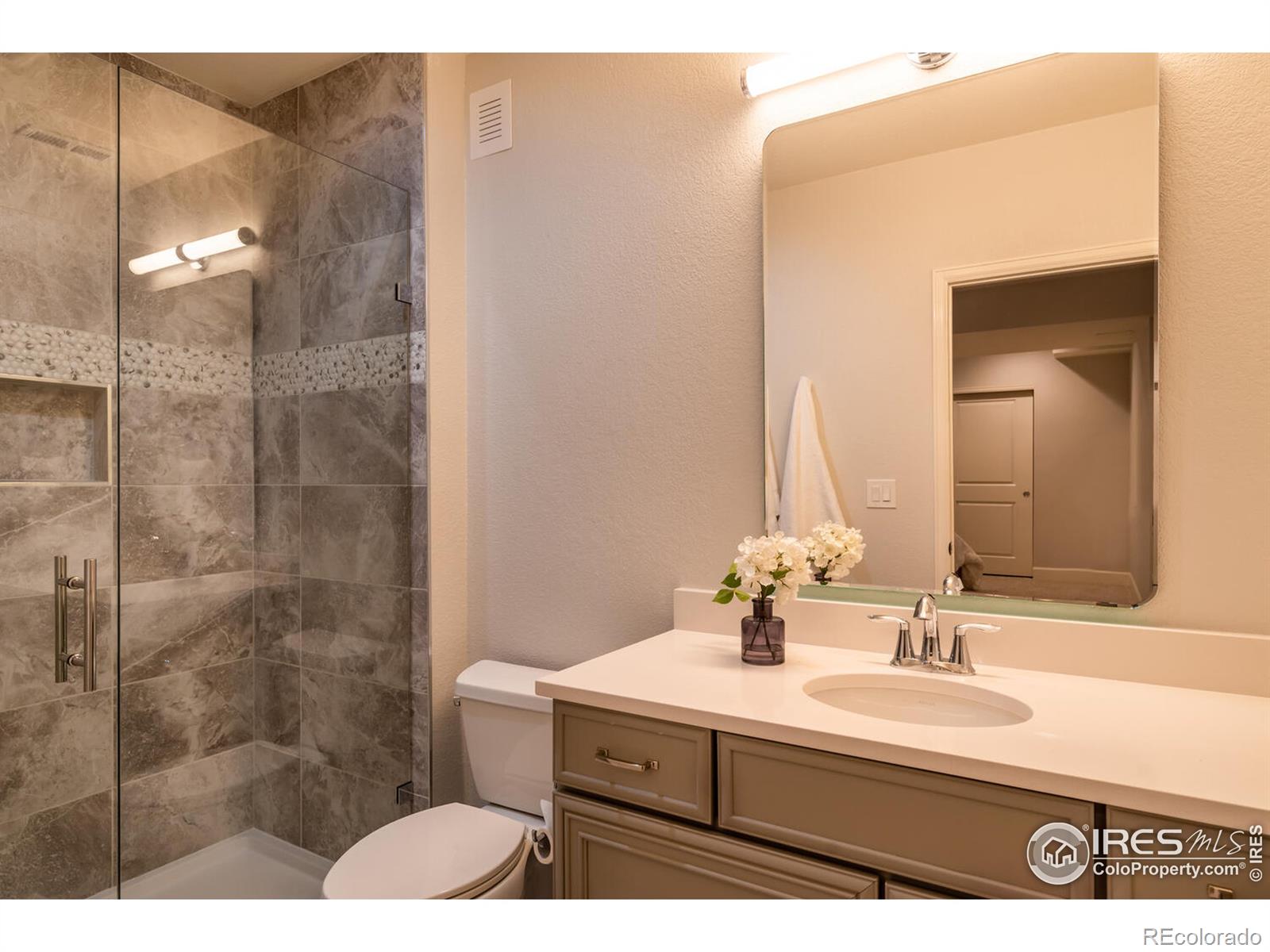 MLS Image #31 for 4022  somerset court,longmont, Colorado