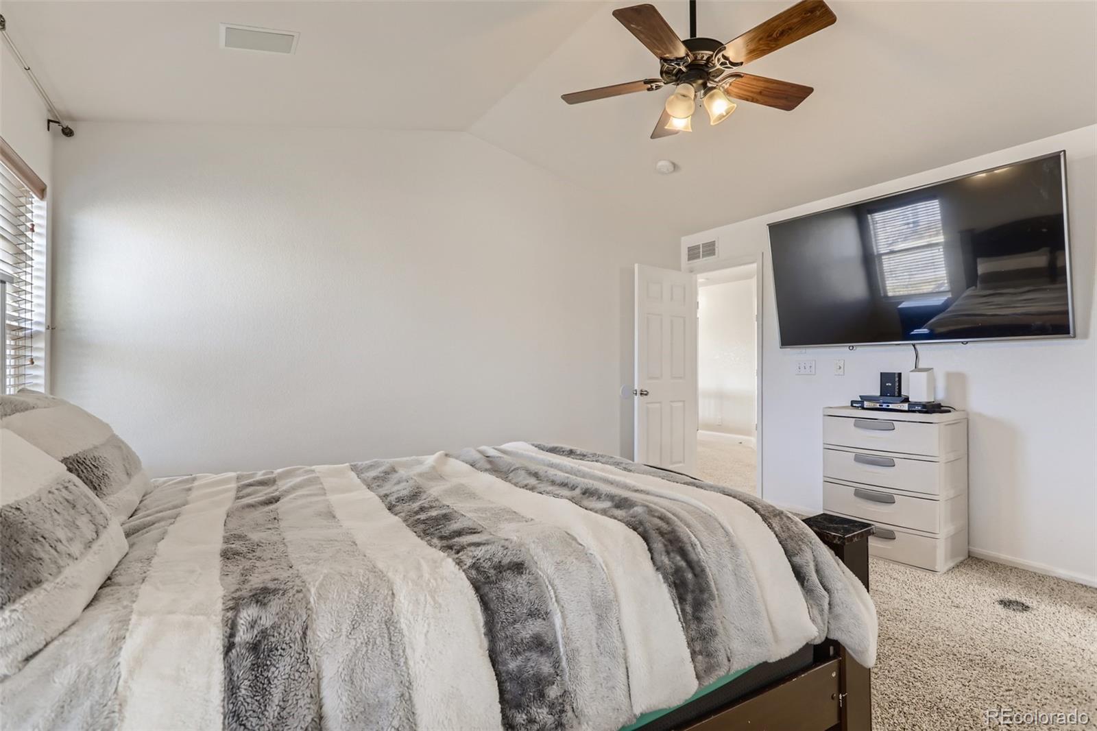 MLS Image #18 for 19239 e dickenson drive,aurora, Colorado