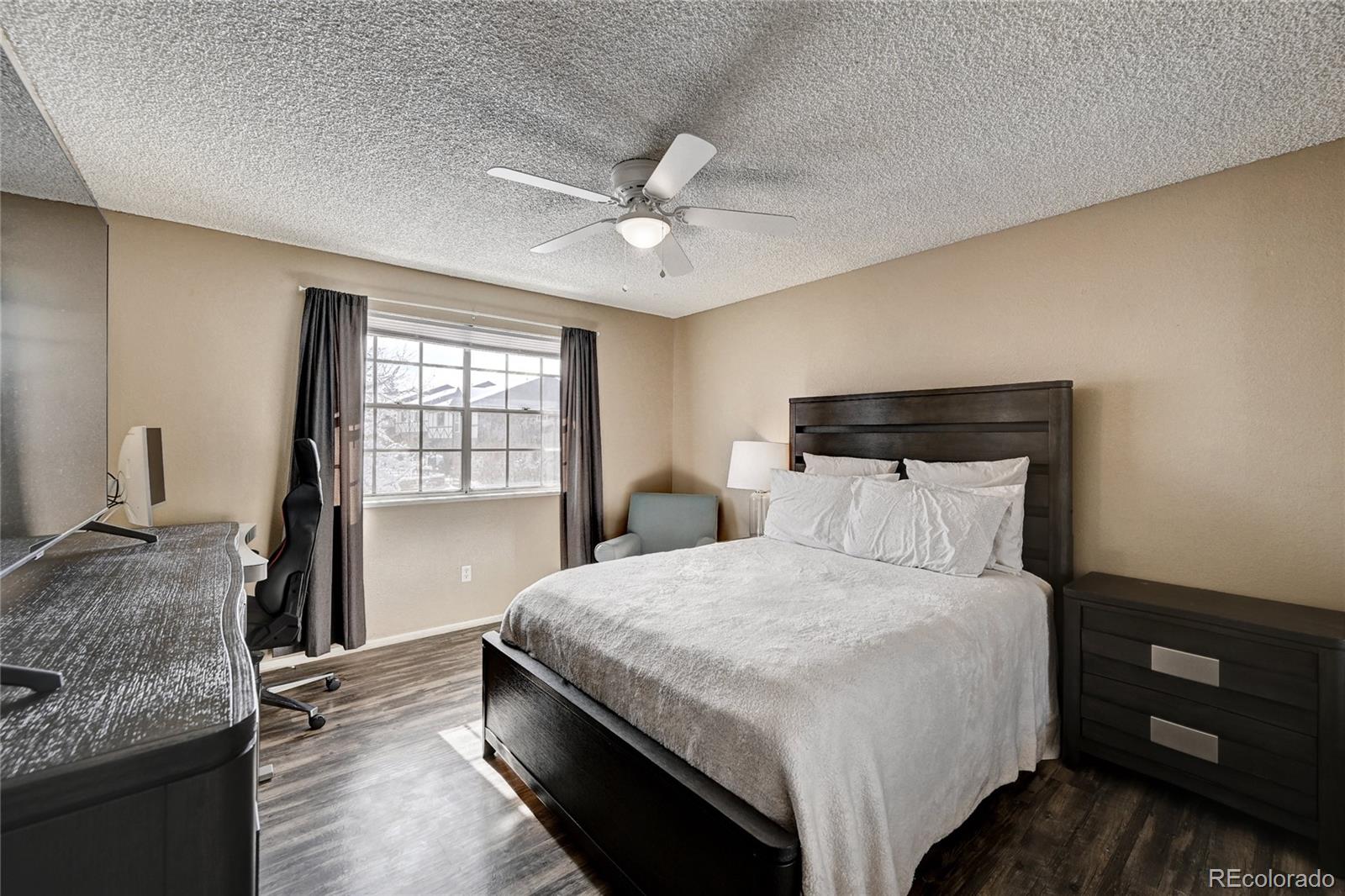MLS Image #8 for 3825 s monaco parkway,denver, Colorado